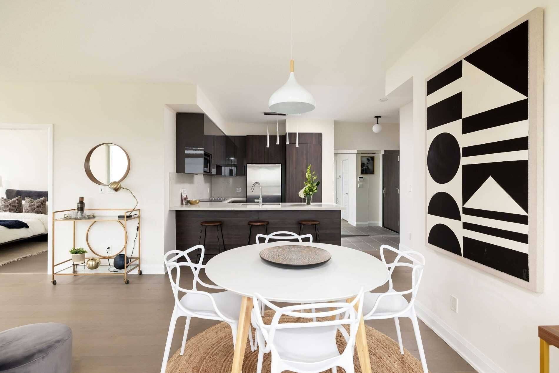 15 Water Walk DR #1708, Markham, ON L6G 0G2