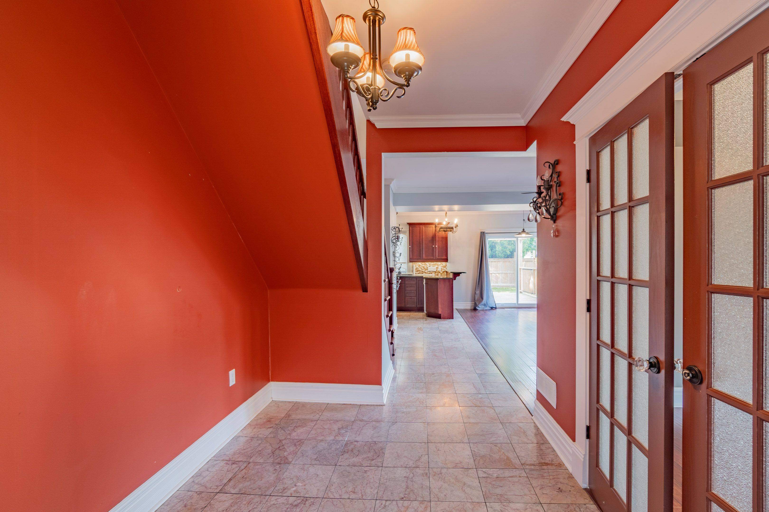 Niagara Falls, ON L2E 1B8,4755 Mcdougall CRES