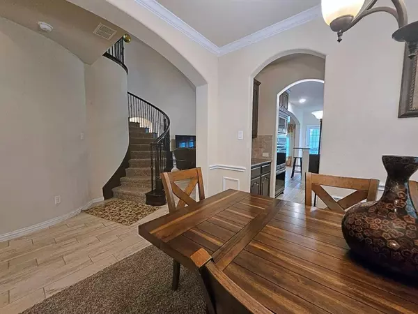 Fort Worth, TX 76177,9808 Milkweed Lane