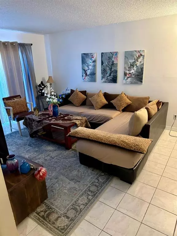 Dallas, TX 75230,5611 Harvest Hill Road #1012