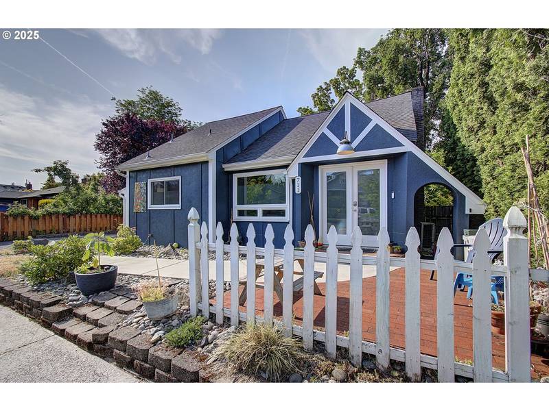 711 W 31ST ST, Vancouver, WA 98660
