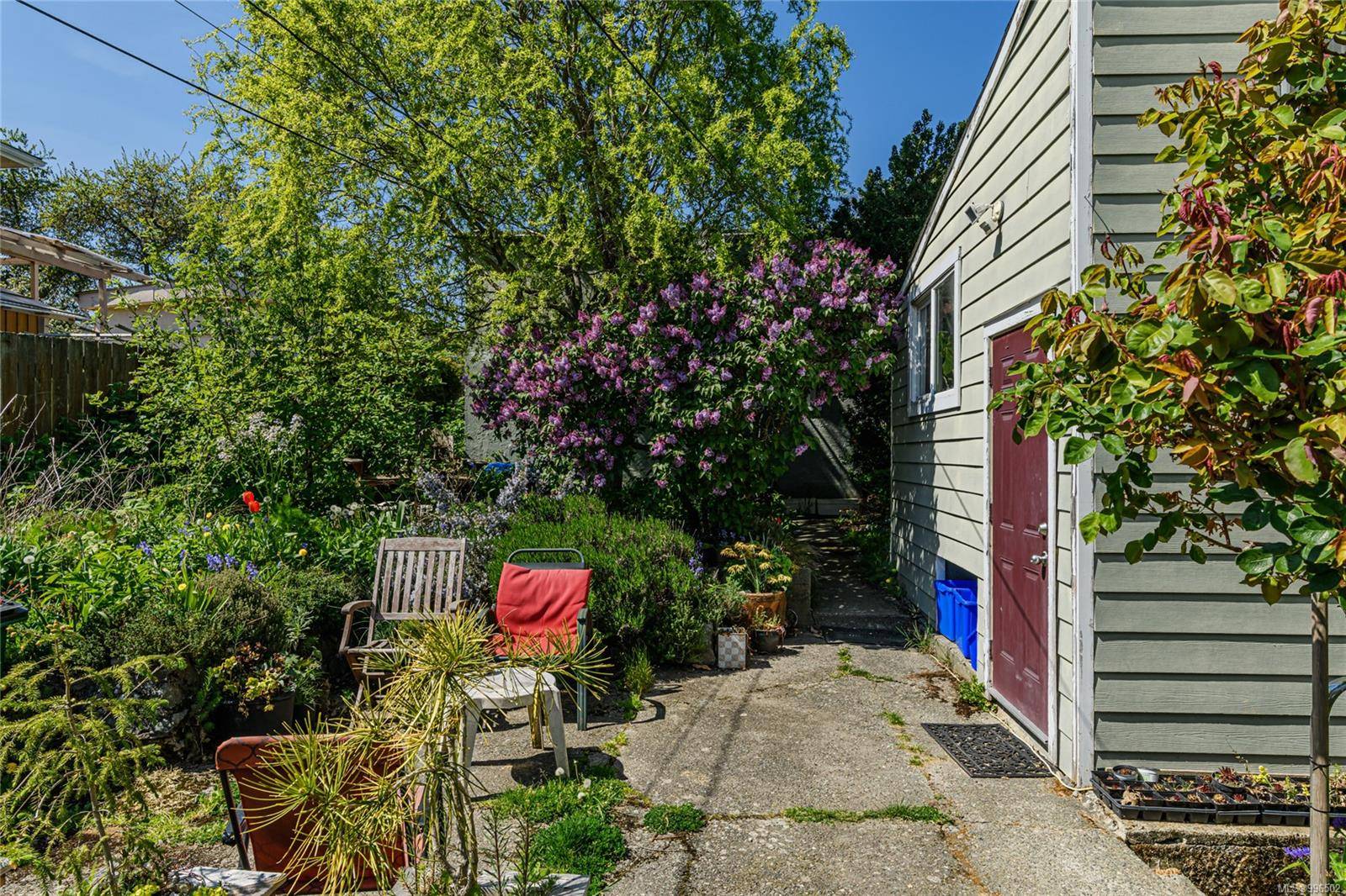 Saanich, BC V8Z 3R8,3258 Irma St