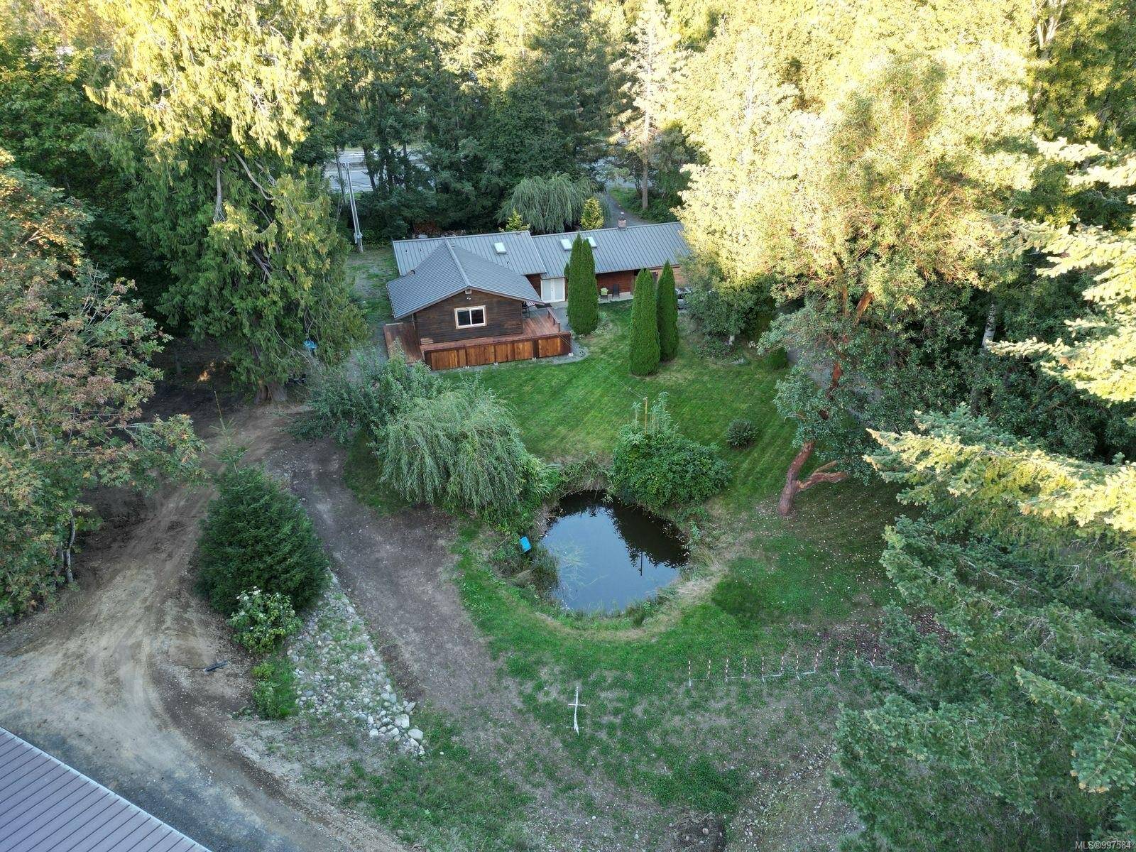 Cobble Hill, BC V0R 1L0,3420 Trans Canada Hwy