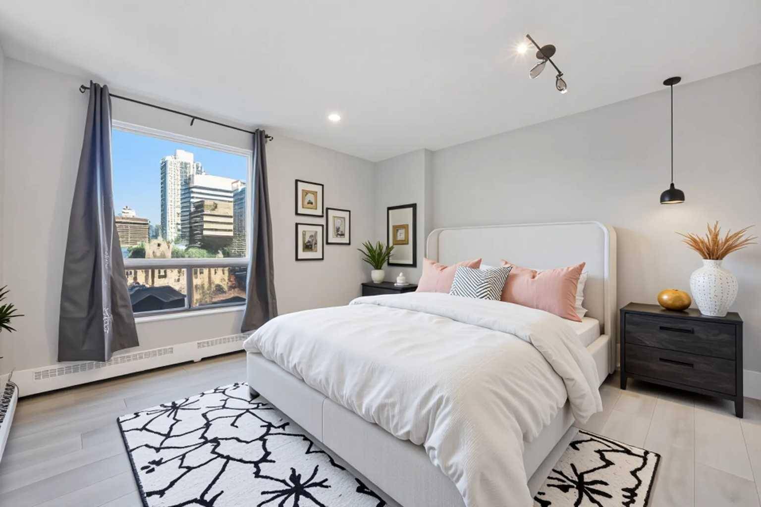 Calgary, AB T2R 0N7,924 14 AVE SW #601