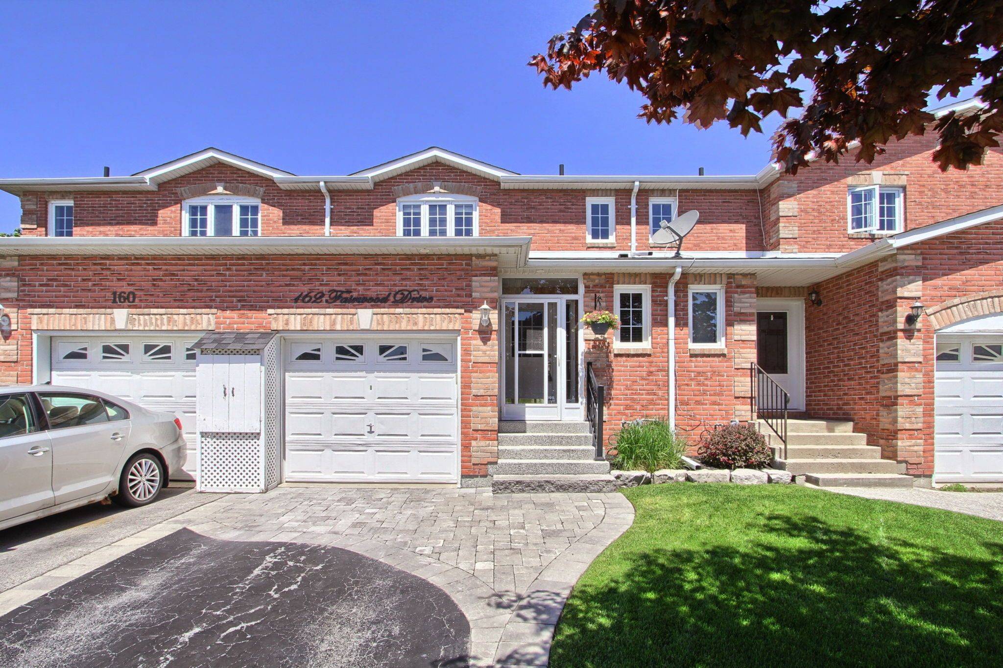 162 Fairwood DR,  Georgina,  ON L4P 3Y3