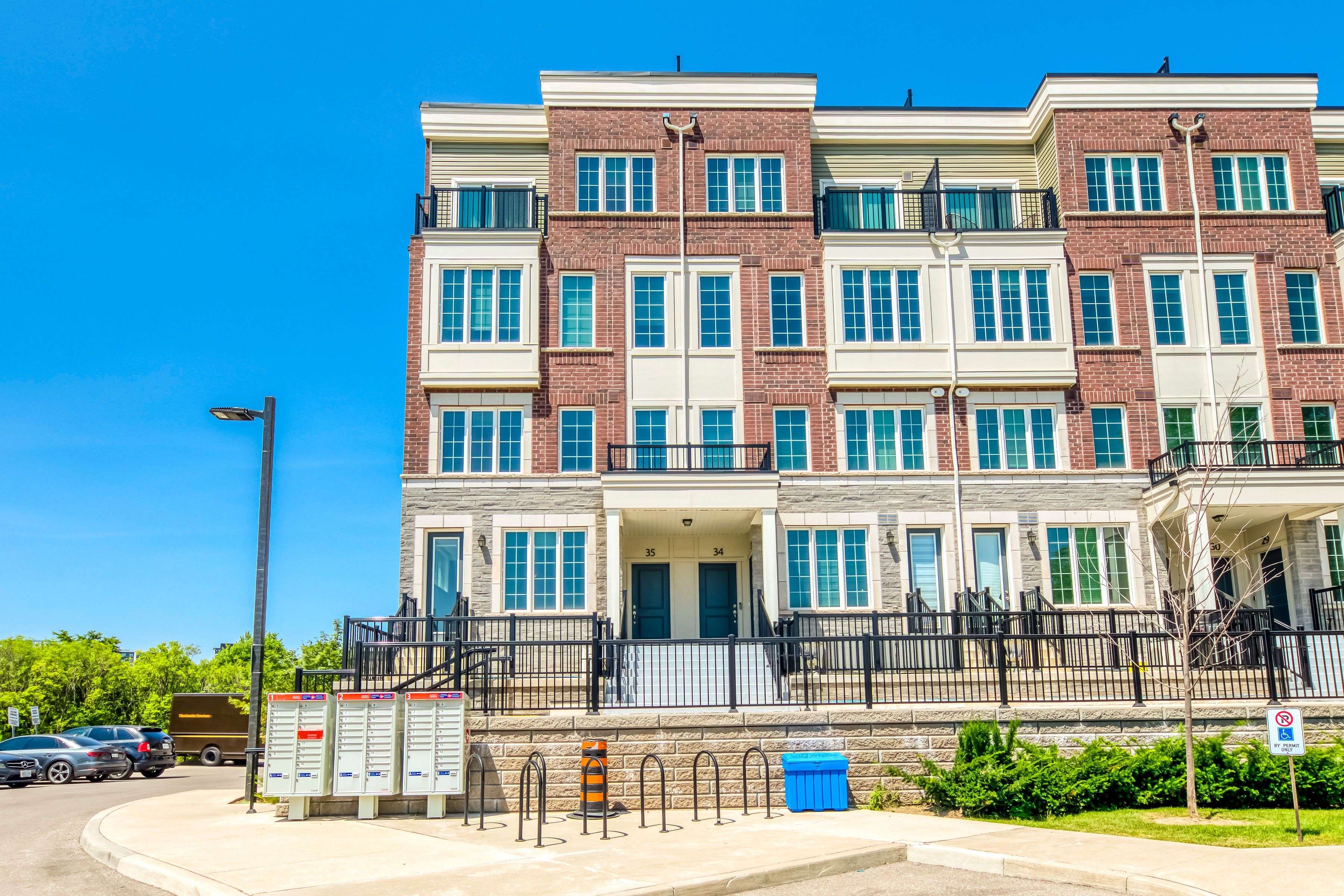 2199 Lillykin St S ST #36, Oakville, ON L6H 0X6