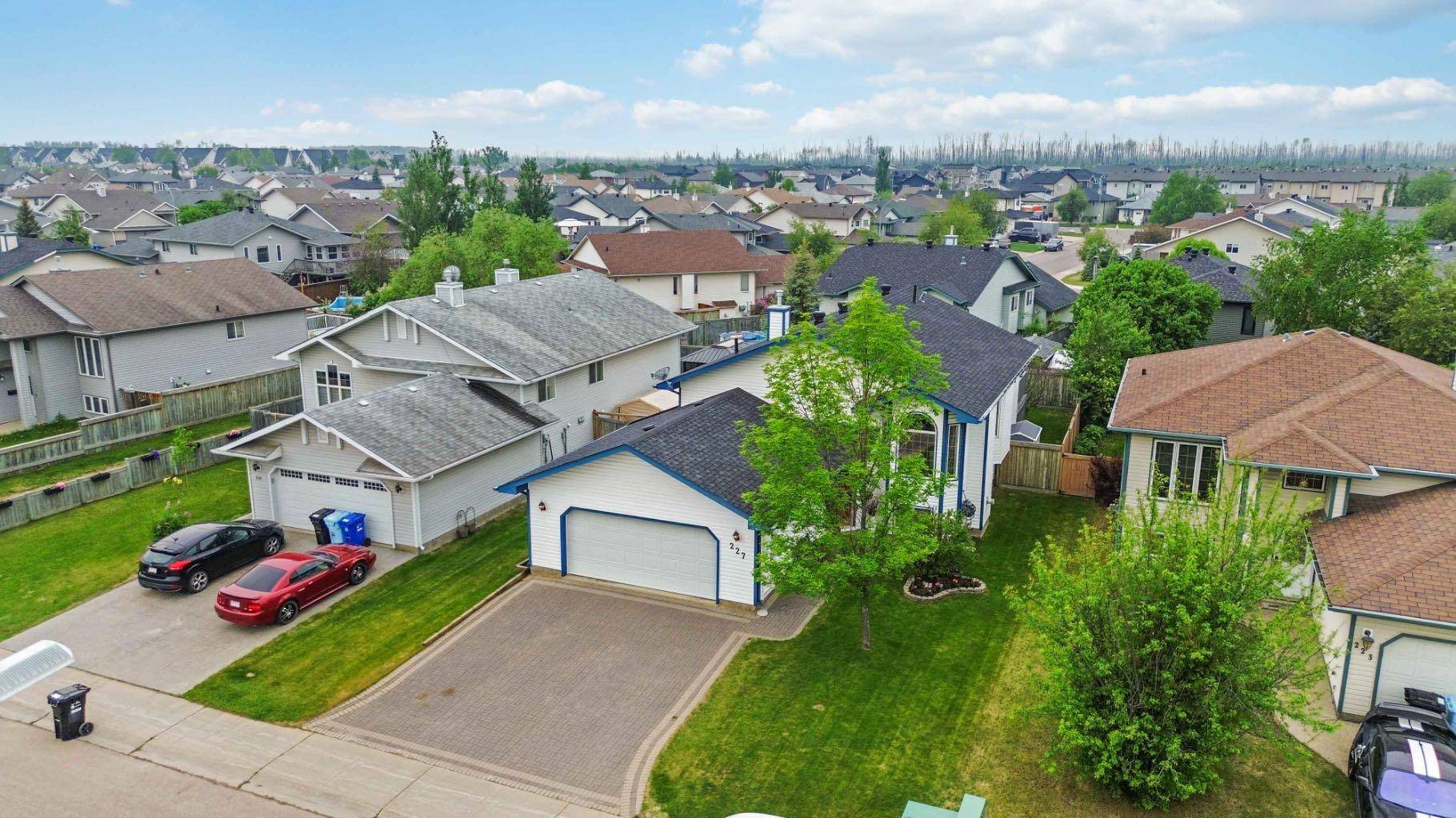 Fort Mcmurray, AB T9H 5H2,227 Williams DR