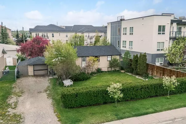 15307 1 ST Southeast, Calgary, AB T2X 2A2