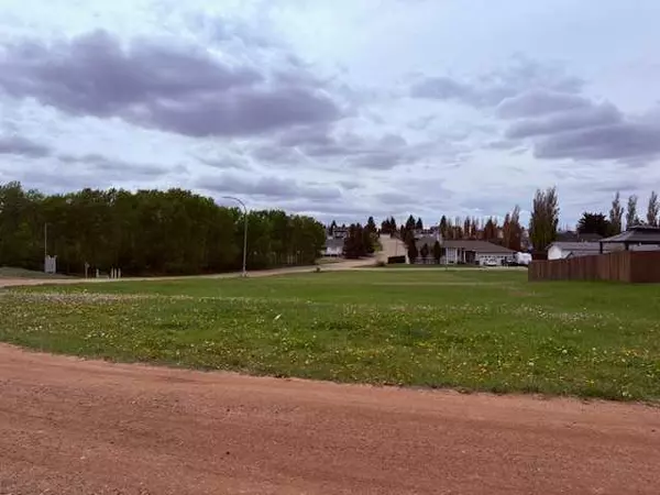 4404 51 AVE, Hardisty, AB T0B 1V0