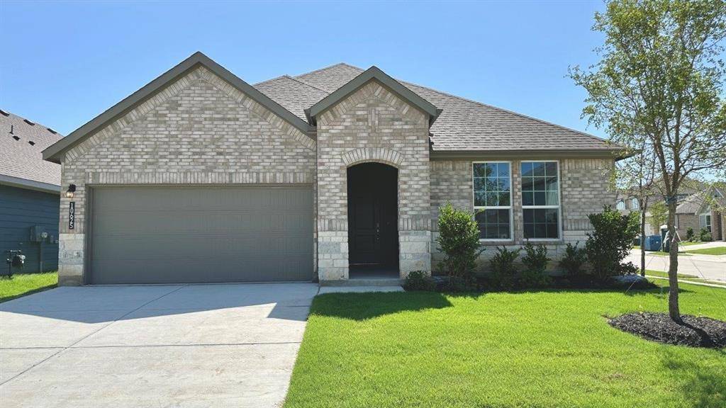 10625 ZIRCON Lane, Fort Worth, TX 76036