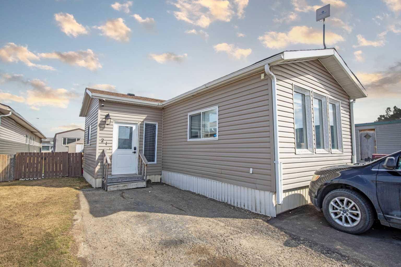 9531 98 ST #21, Grande Prairie, AB T8V 2B6