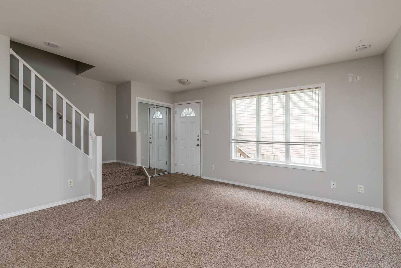 Lloydminster, SK S9V0Z3,1811 49 AVE #23