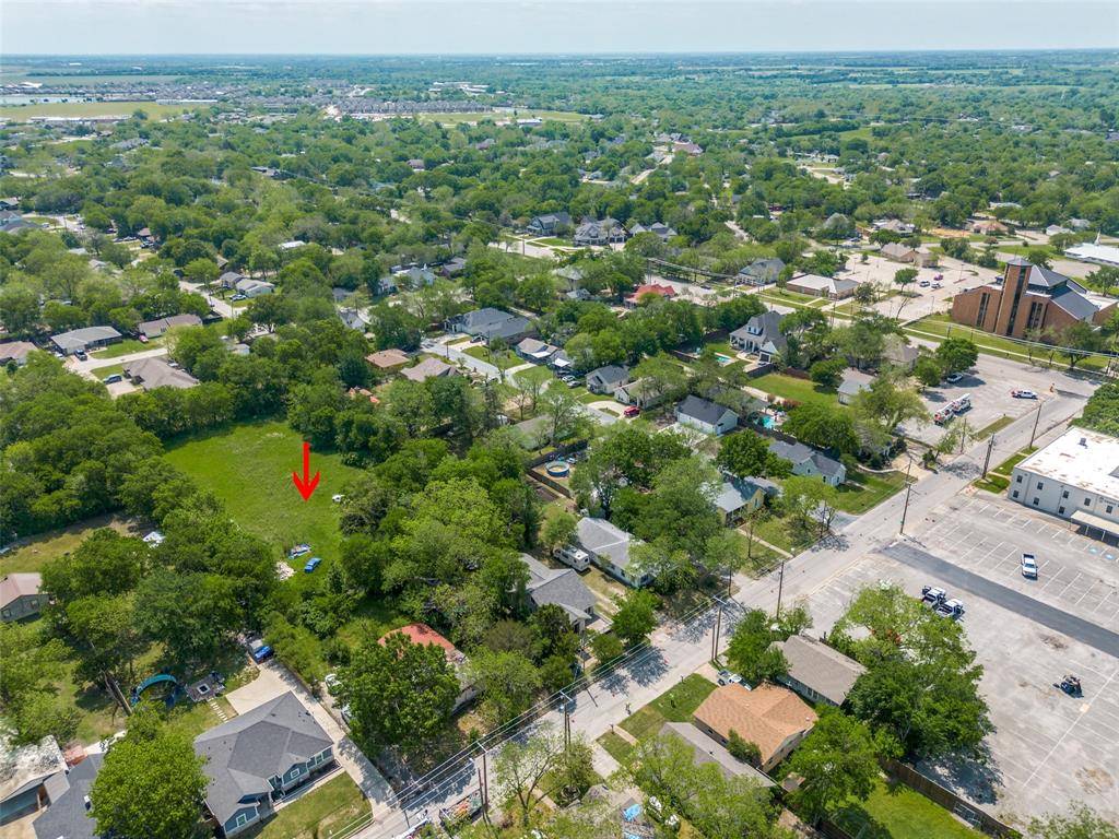 Waxahachie, TX 75165,208 Farley