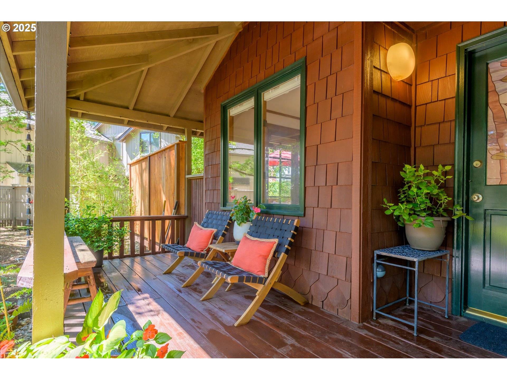 Eugene, OR 97401,249 SPYGLASS DR