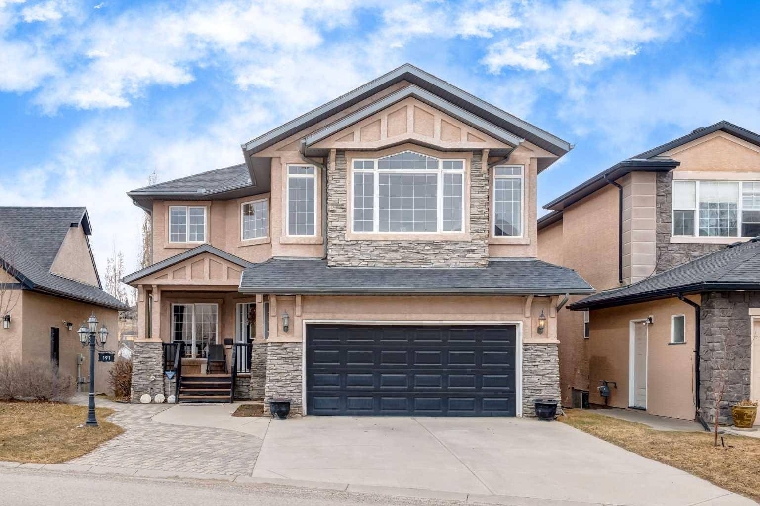 191 Sienna Park DR Southwest, Calgary, AB T3H 5H5
