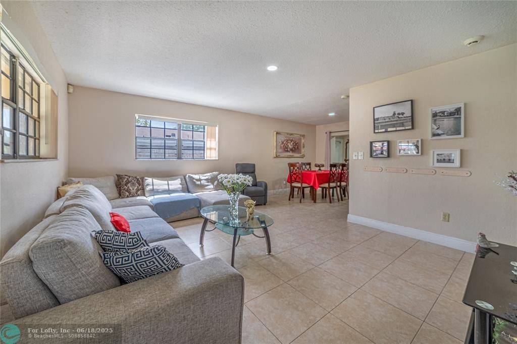 Miami, FL 33157,11621 SW 182nd Terr