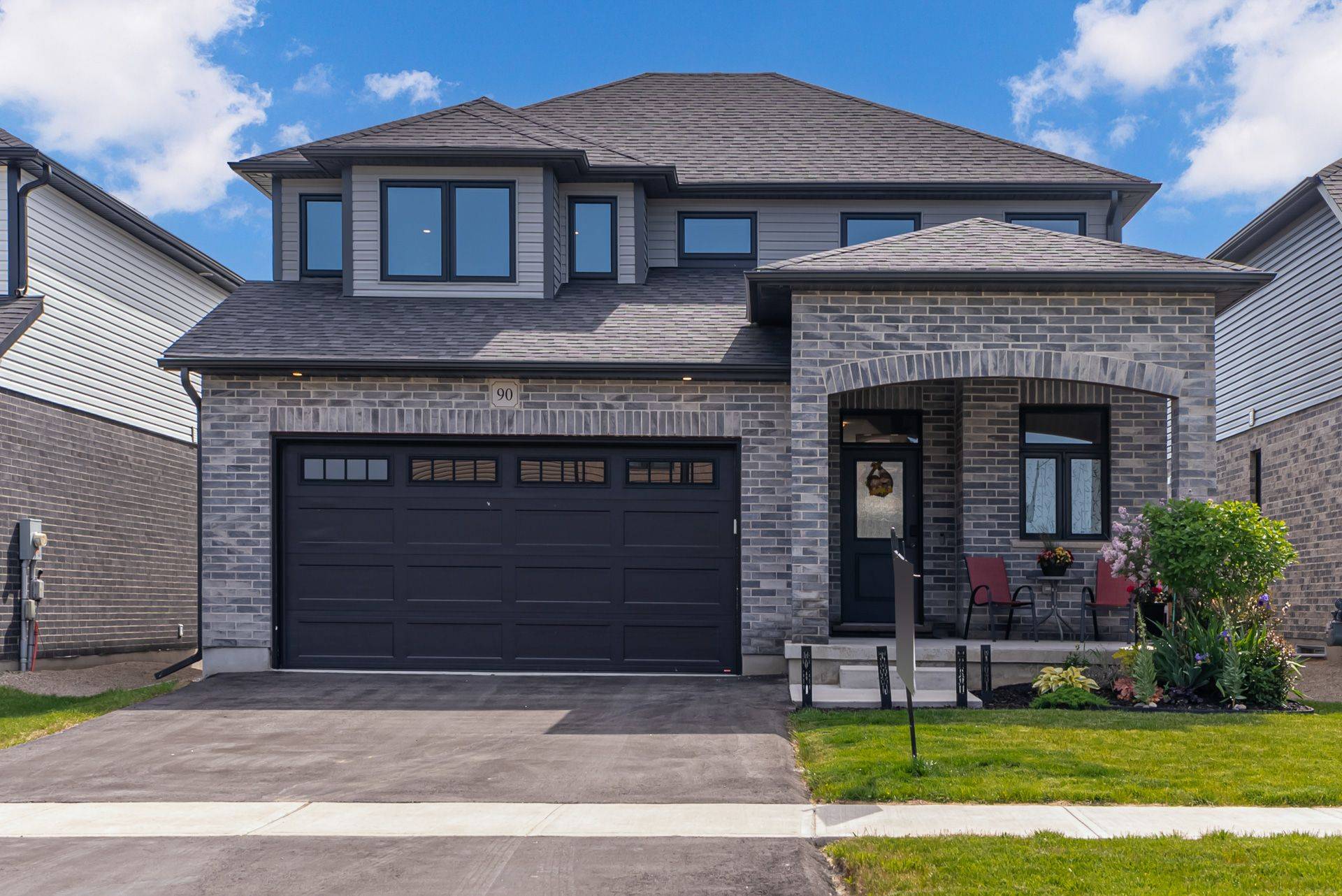 90 Melody LN, East Luther Grand Valley, ON L9W 7S8