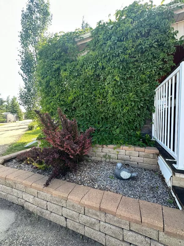 Rural Red Deer County, AB T0M2A0,25054 South Pine Lake RD #2049