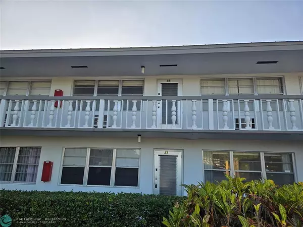 West Palm Beach, FL 33417,98 E Northampton #98