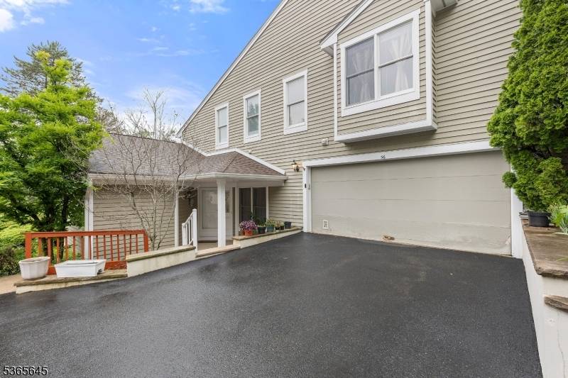 56 Edgewood Road Ondo #56, Bedminster Twp., NJ 07921