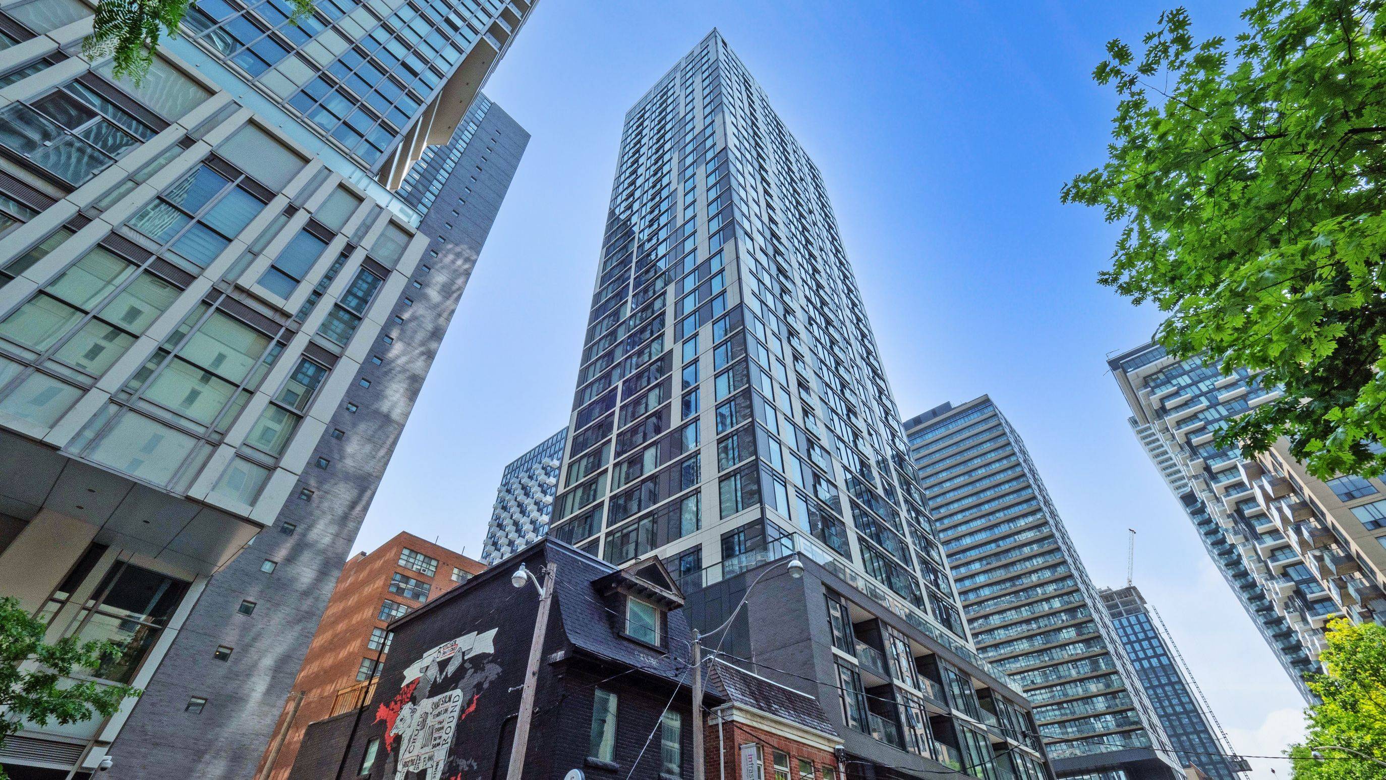 65 Mutual ST #1702, Toronto C08, ON M5B 0E5