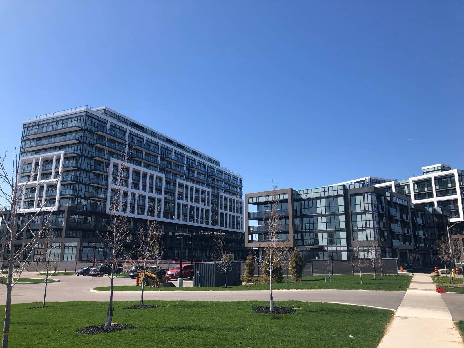 50 George Butchart DR #325, Toronto W05, ON M3K 0C9