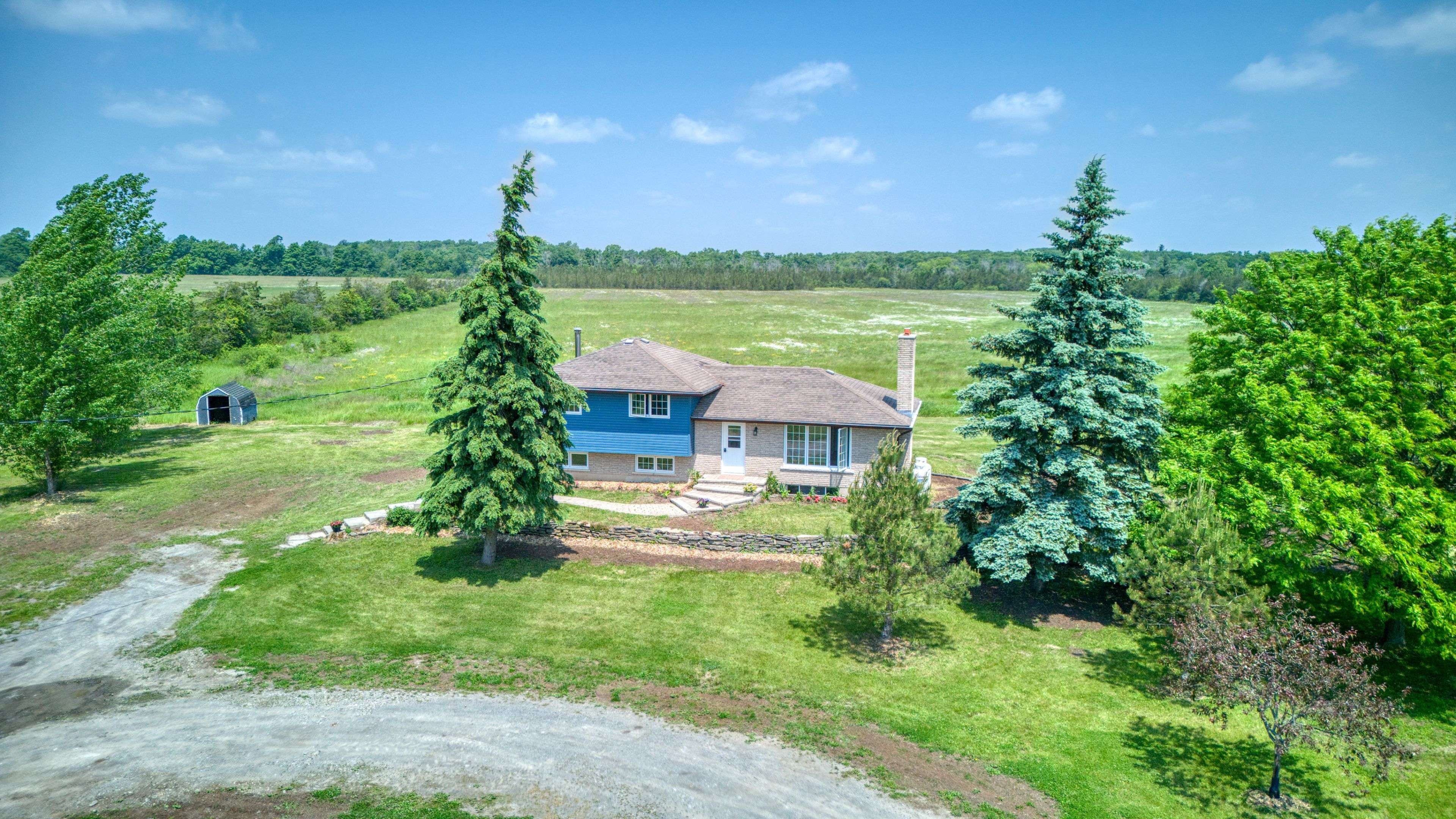 Prince Edward County, ON K0K 1T0,121 IVY RIDGE RD