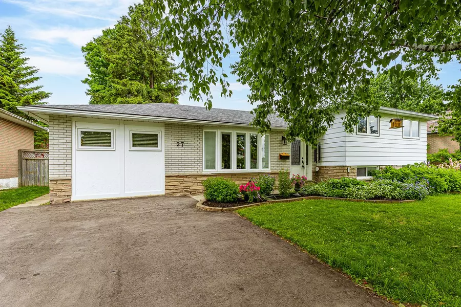 27 Rustic CRES, Orangeville, ON L9W 1T1