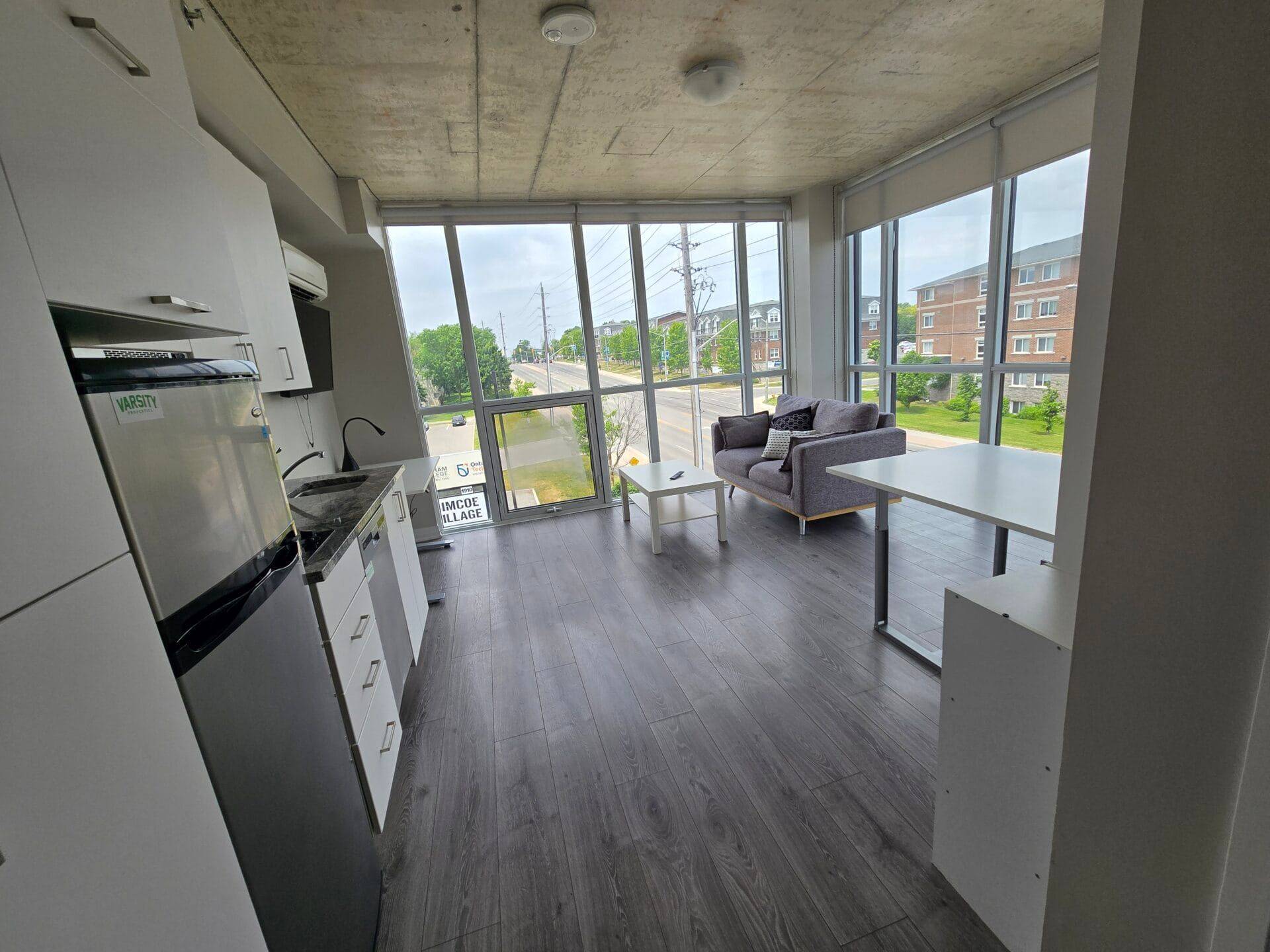 1900 Simcoe ST N #331, Oshawa, ON L1G 4Y3