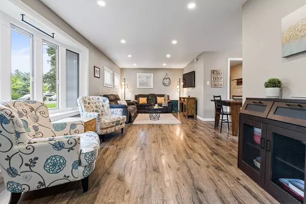 Orangeville, ON L9W 1T1,27 Rustic CRES