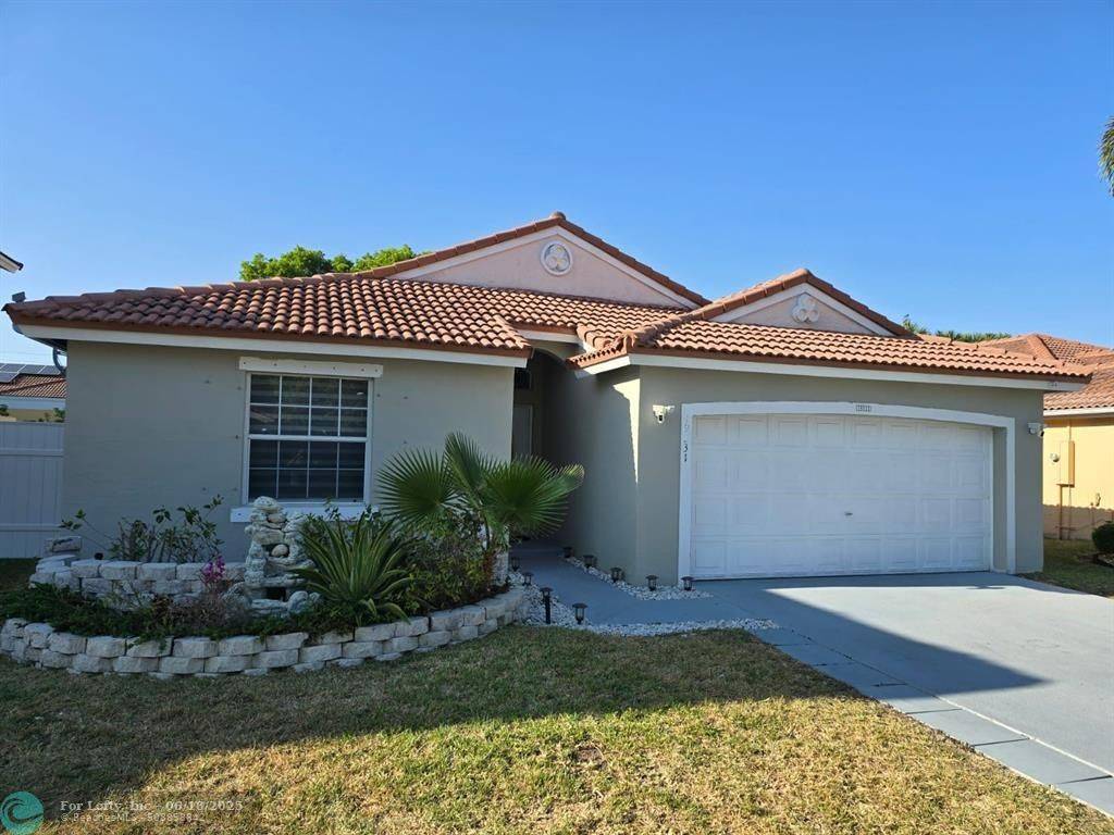 19231 SW 2nd St, Pembroke Pines, FL 33029