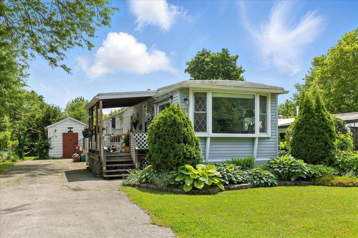 143 Ash ST #Crystal Lake, Perth East, ON N5A 6S6