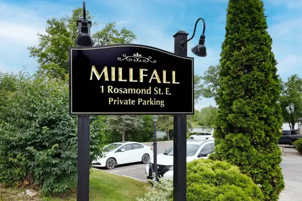 Mississippi Mills, ON K0A 1A0,1 Rosamond ST #109