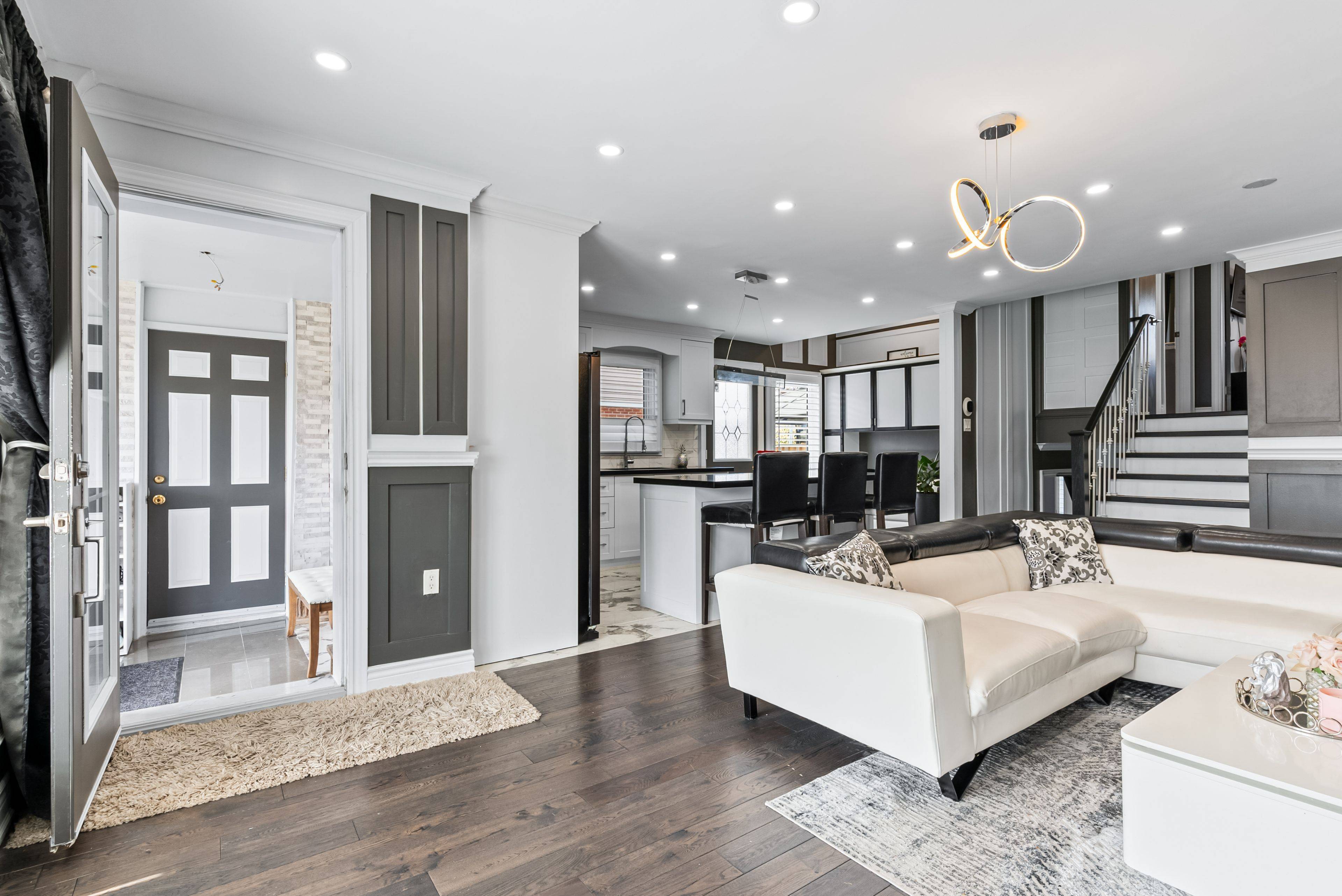 Ajax, ON L1S 3T6,114 Panter CRES