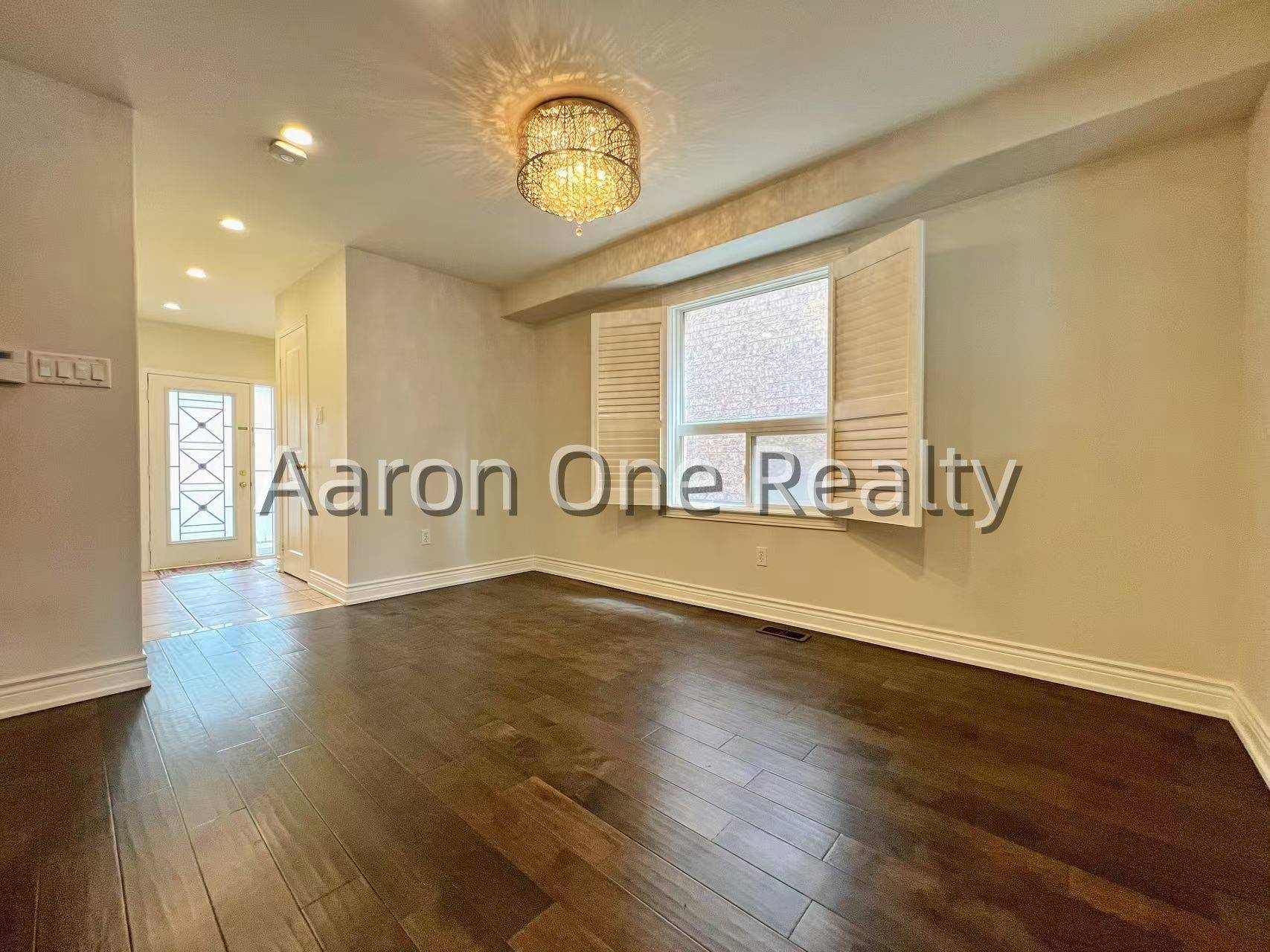 Vaughan, ON L6A 0N7,296 Lauderdale DR