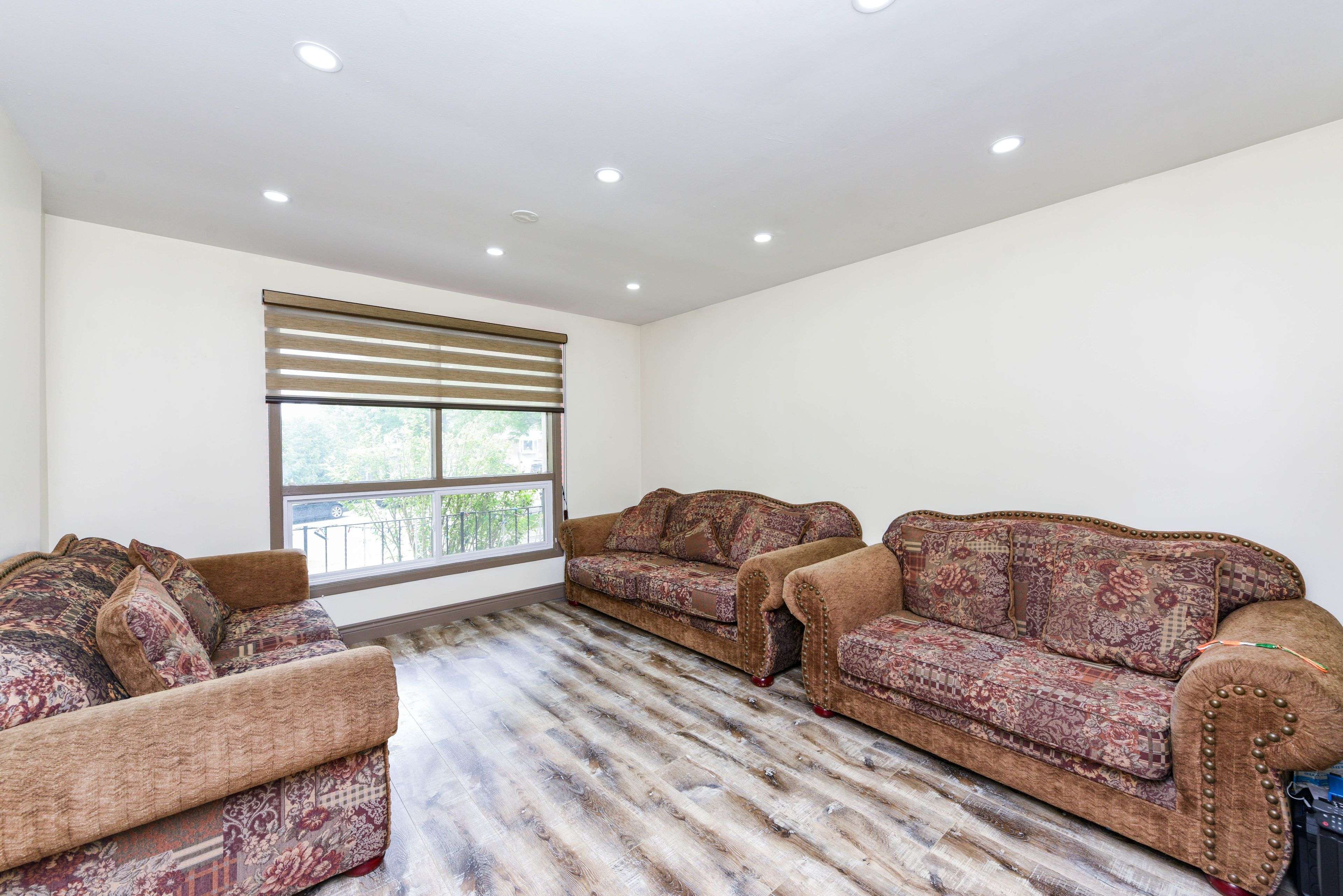 Mississauga, ON L4T 2J7,3121 Purnell CT