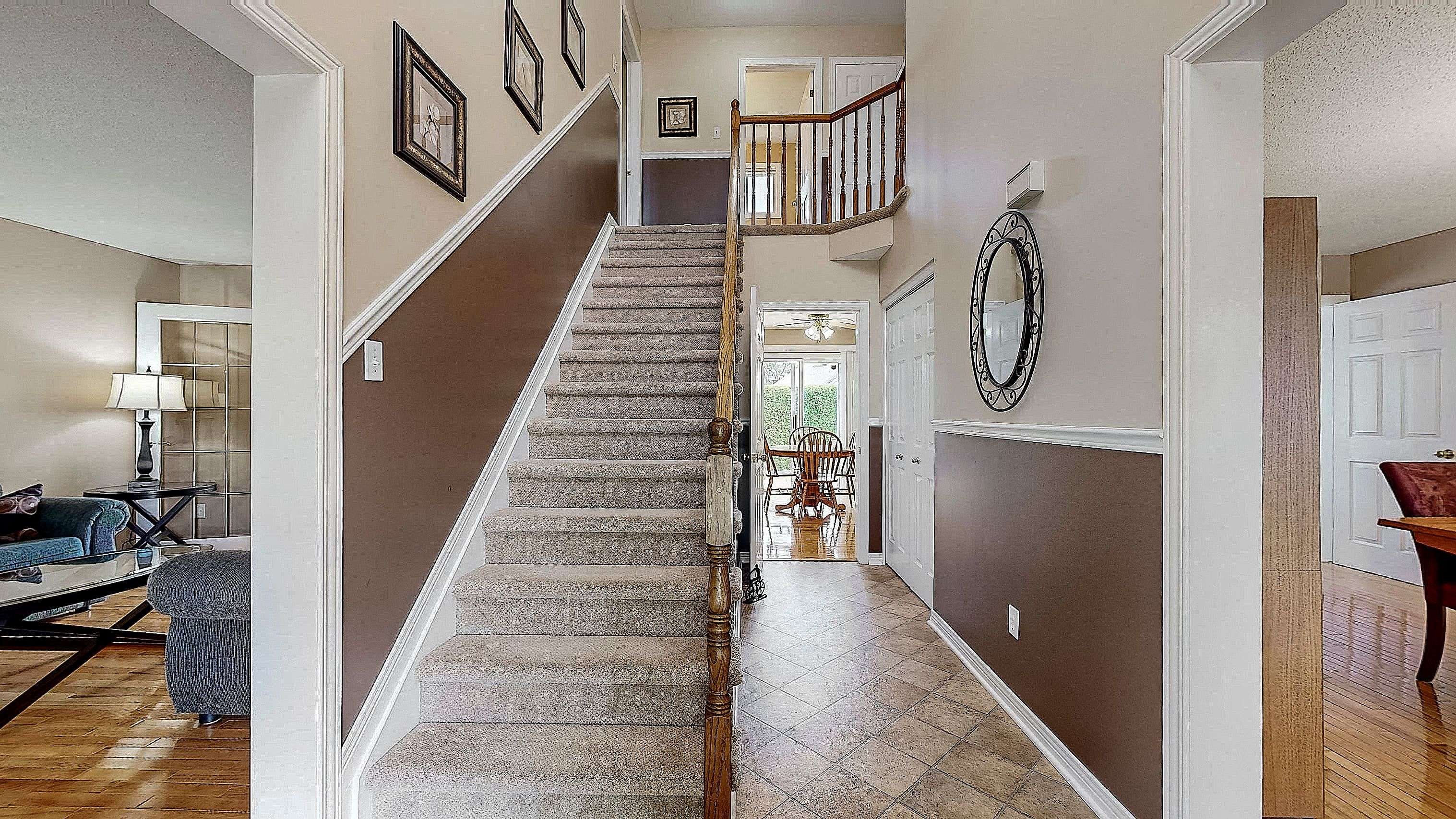Stittsville - Munster - Richmond, ON K2S 1M2,25 Jacqueline CRES