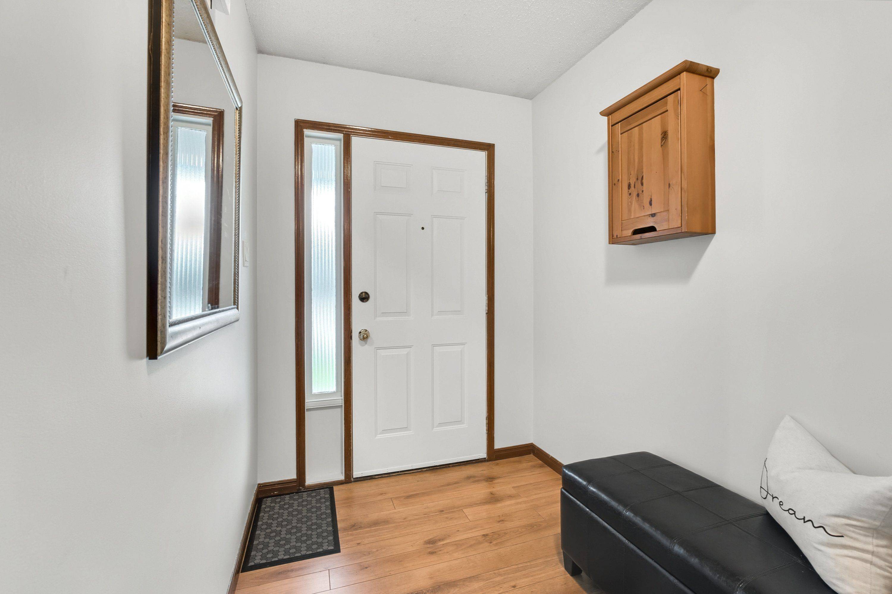 Hamilton, ON L9A 4Y7,133 East 8th ST