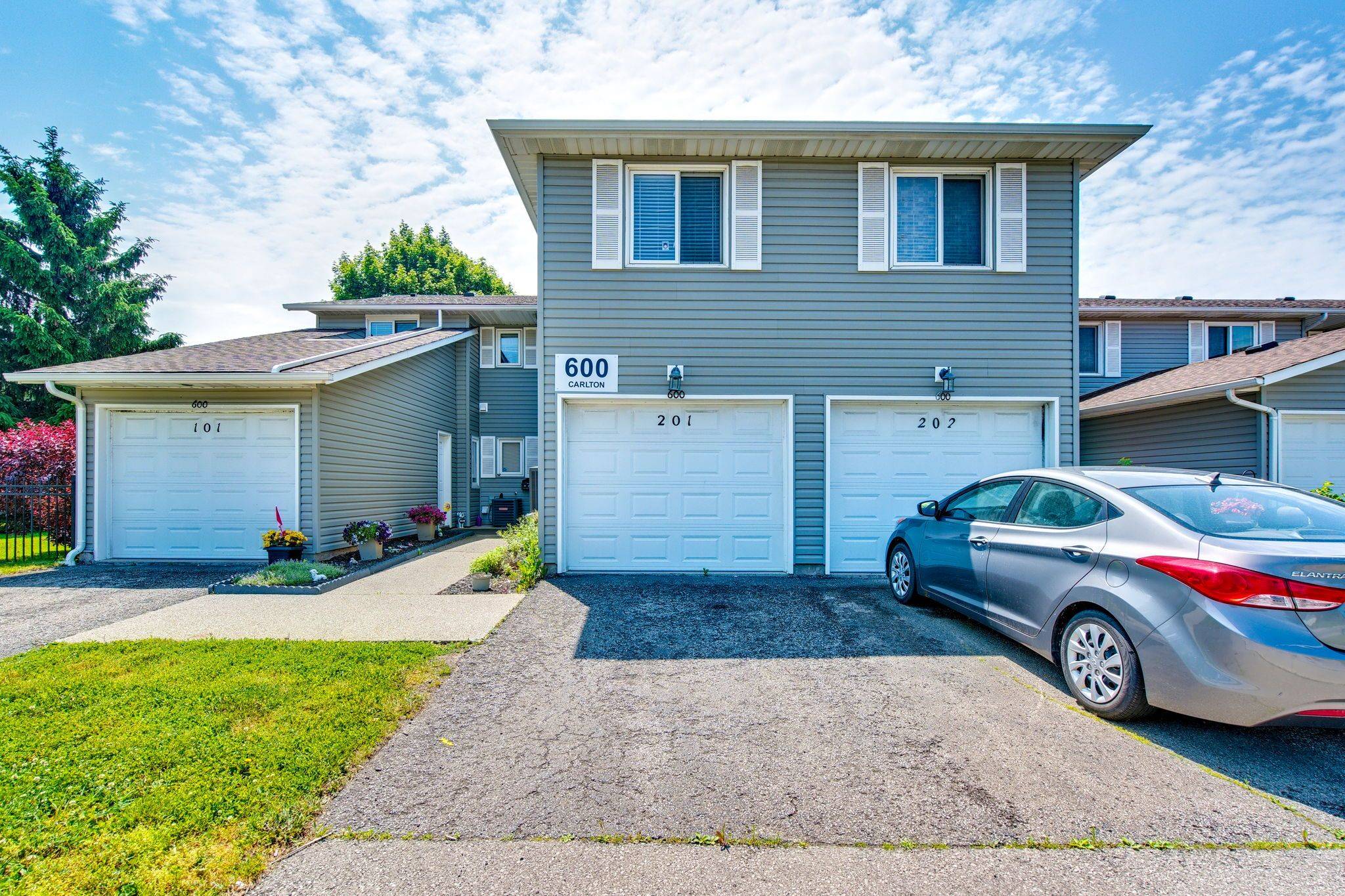 St. Catharines, ON L2M 7V9,600 Carlton ST #201