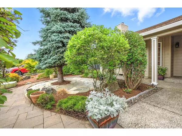 Tigard, OR 97223,15890 SW ROCKROSE LN