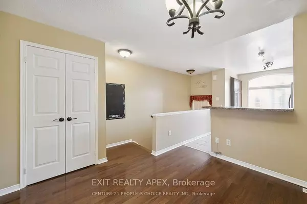 Mississauga, ON L5N 8R5,7206 Deanlee CT