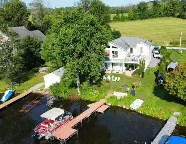595 Foley RD, Otonabee-south Monaghan, ON K0L 2G0