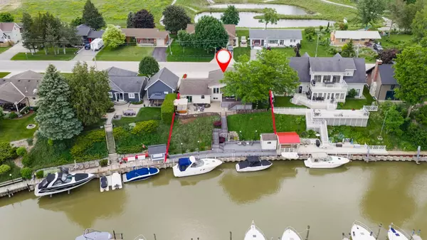 Lambton Shores, ON N0M 1T0,49 Gill RD