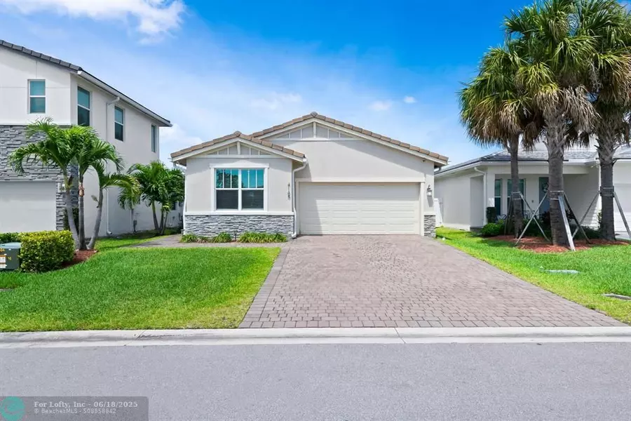 4165 Rosa Drive, Deerfield Beach, FL 33064