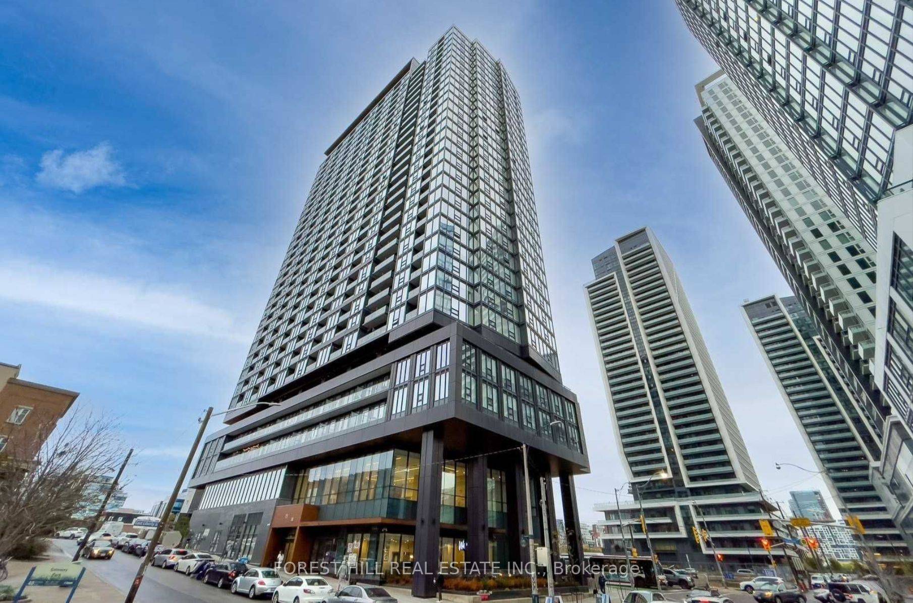 19 Western Battery RD #3221, Toronto C01, ON M6K 3S4