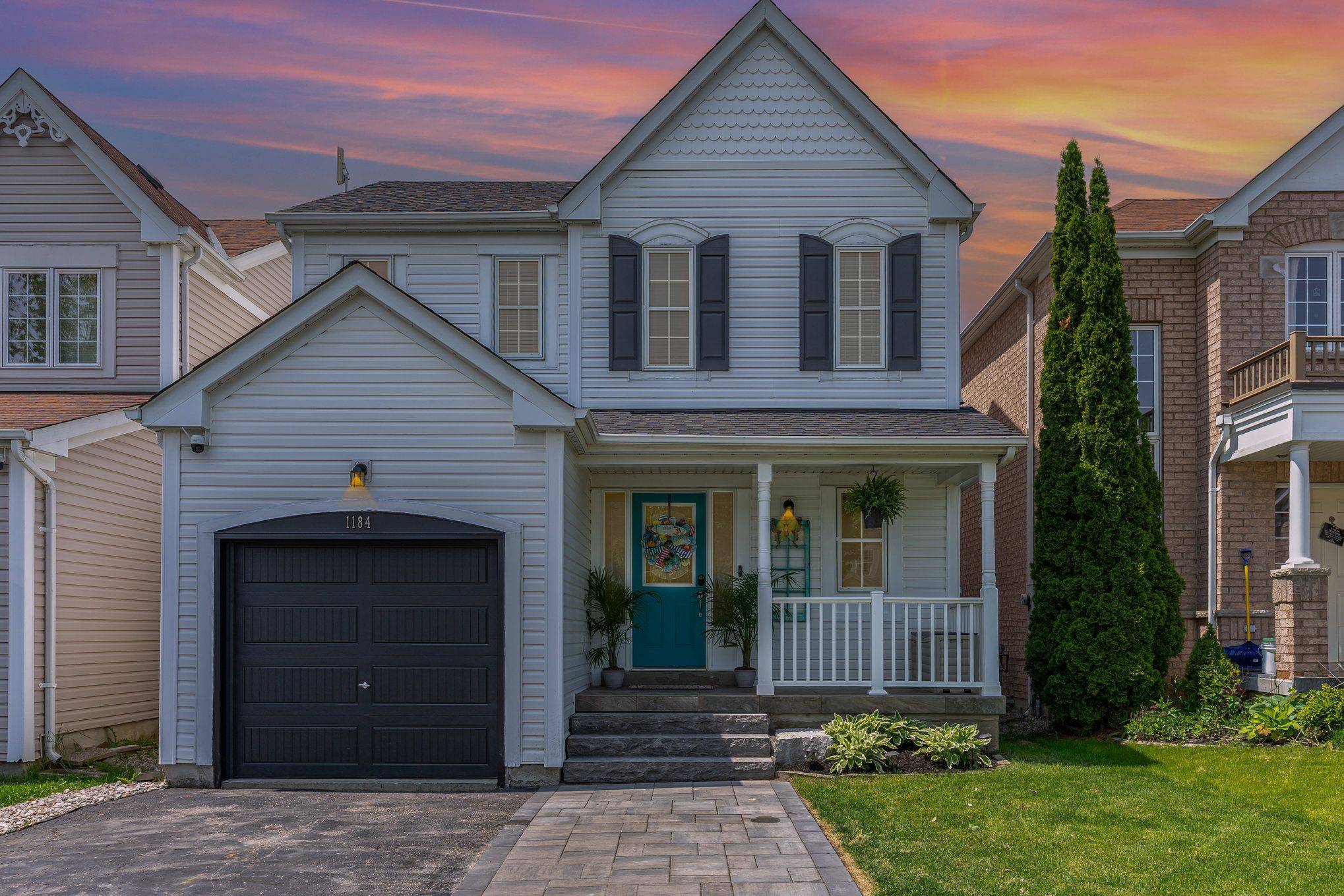 Oshawa, ON L1K 0G5,1184 Stire ST