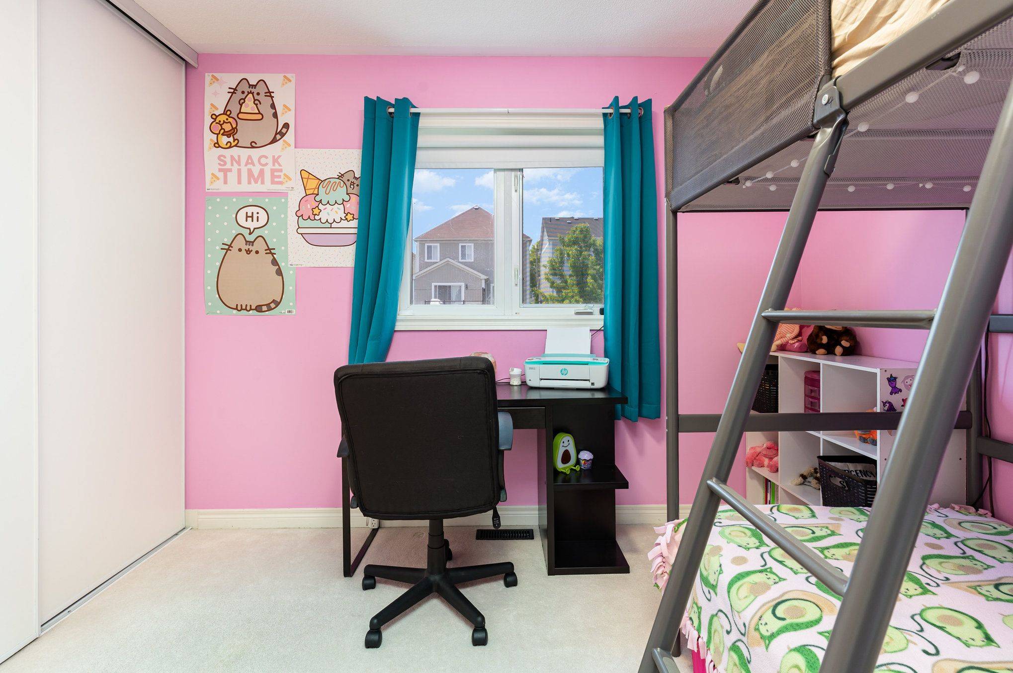 Oshawa, ON L1K 0G5,1184 Stire ST