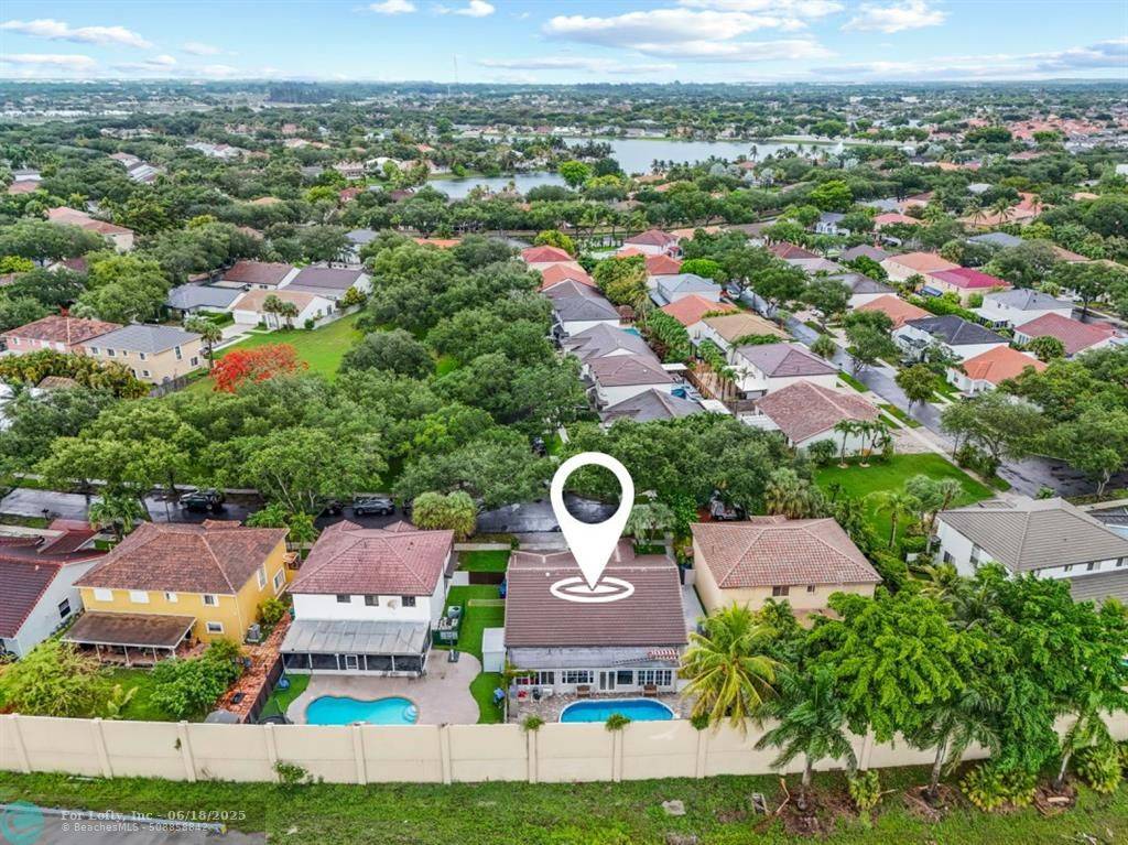 Hialeah, FL 33018,8984 NW 187th St