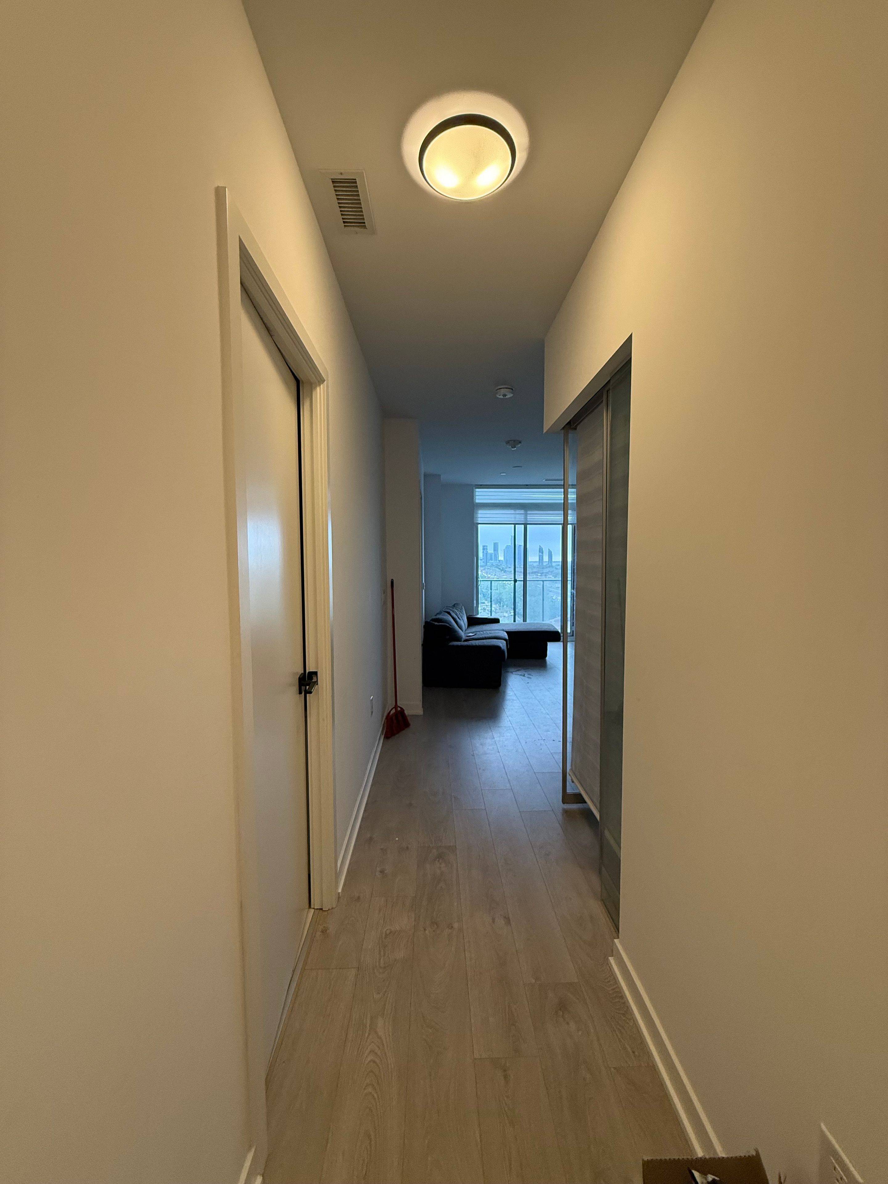 Toronto W08, ON M8Z 1R7,36 Zorra ST #905
