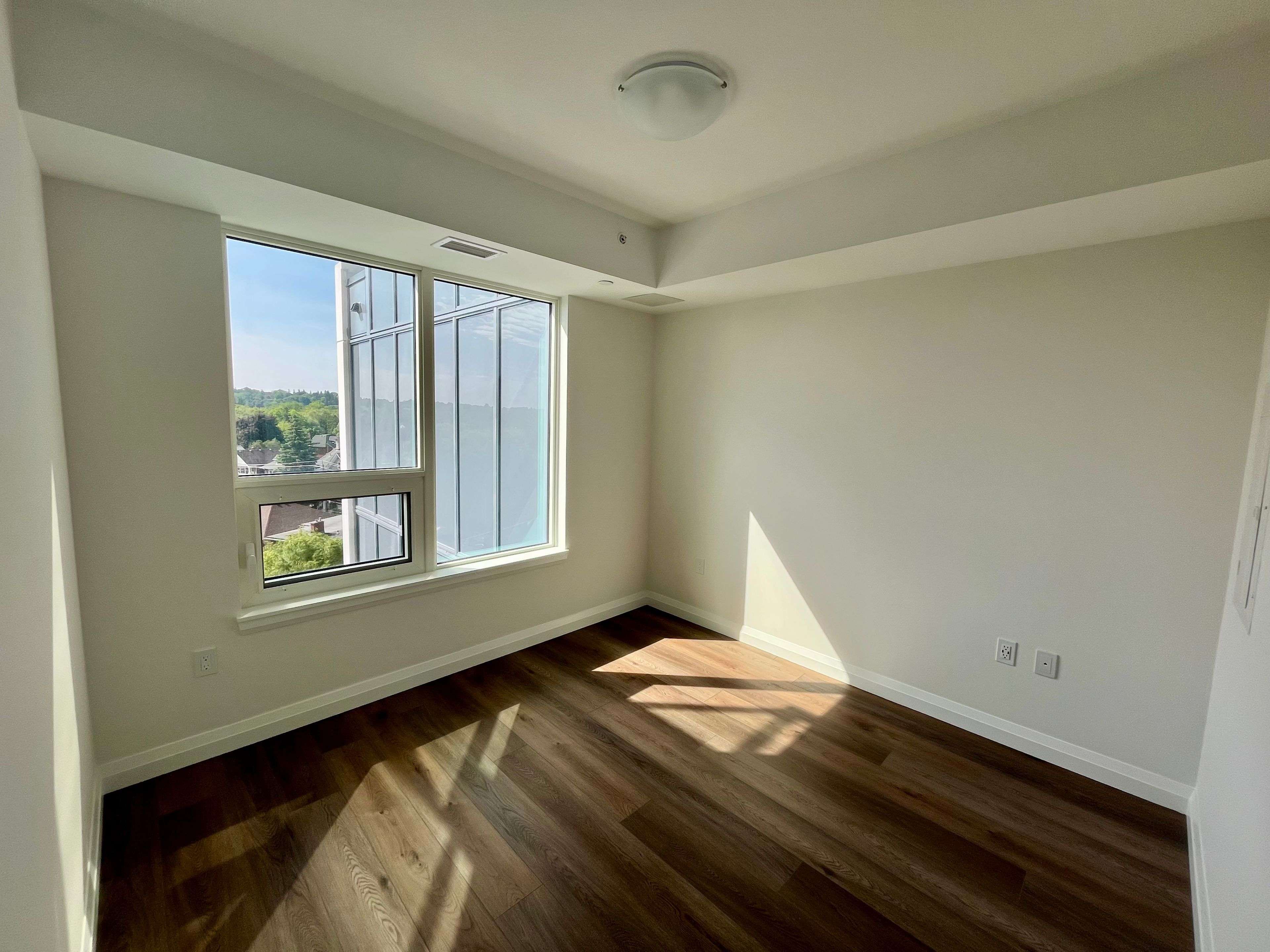 Guelph, ON N1E 0S6,93 Arthur ST S #Unit 603